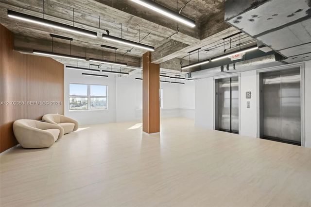 605 Lincoln Road #500, Miami Beach