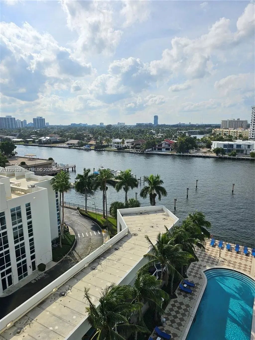 1945 S Ocean Drive #807, Hallandale Beach