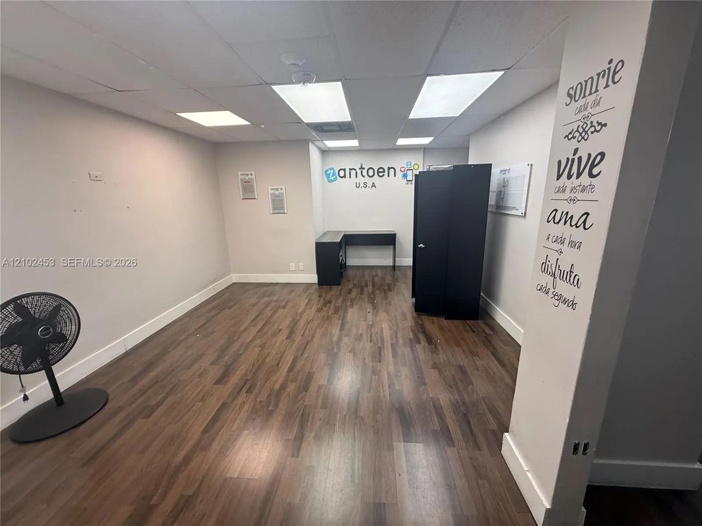 1125 Ne 125th Street #210, North Miami