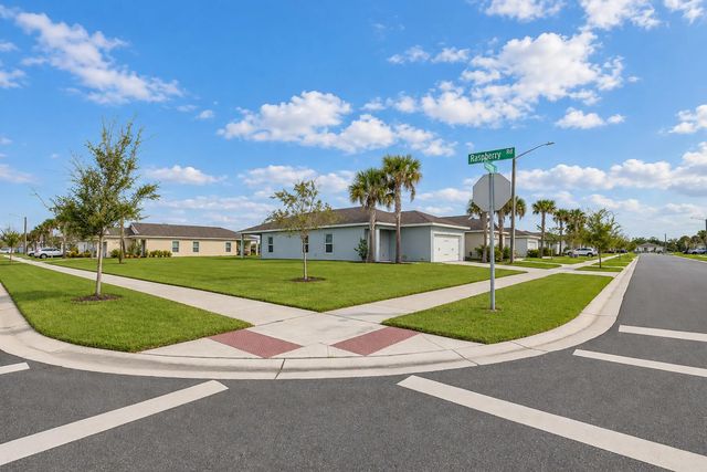 2 of 35 - 521 Cherimoya Street, Fort Pierce, FL