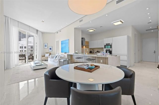 4 of 30 - 900 Brickell Key Boulevard #3005, Miami, FL