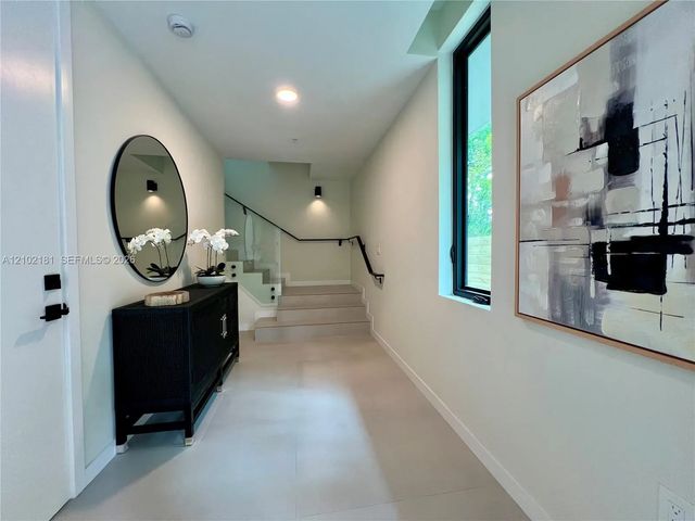 3 of 23 - 2694 Sw 25th Avenue #2694, Miami, FL