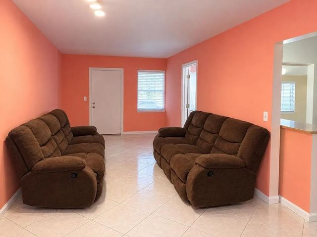 2 of 10 - 6 Suffolk A, Boca Raton, FL