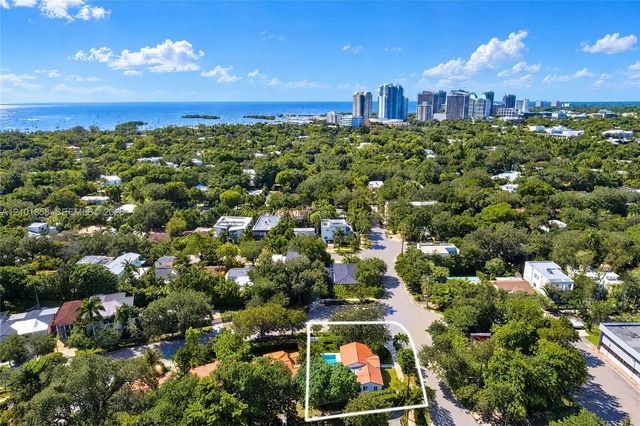 3 of 31 - 2727 Calusa Street, Miami, FL