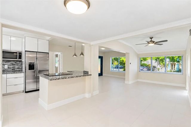 4 of 31 - 2727 Calusa Street, Miami, FL