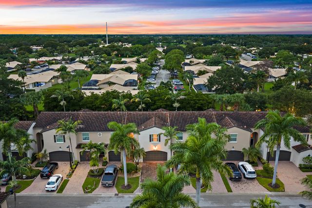 4677 Mediterranean Circle, Palm Beach Gardens