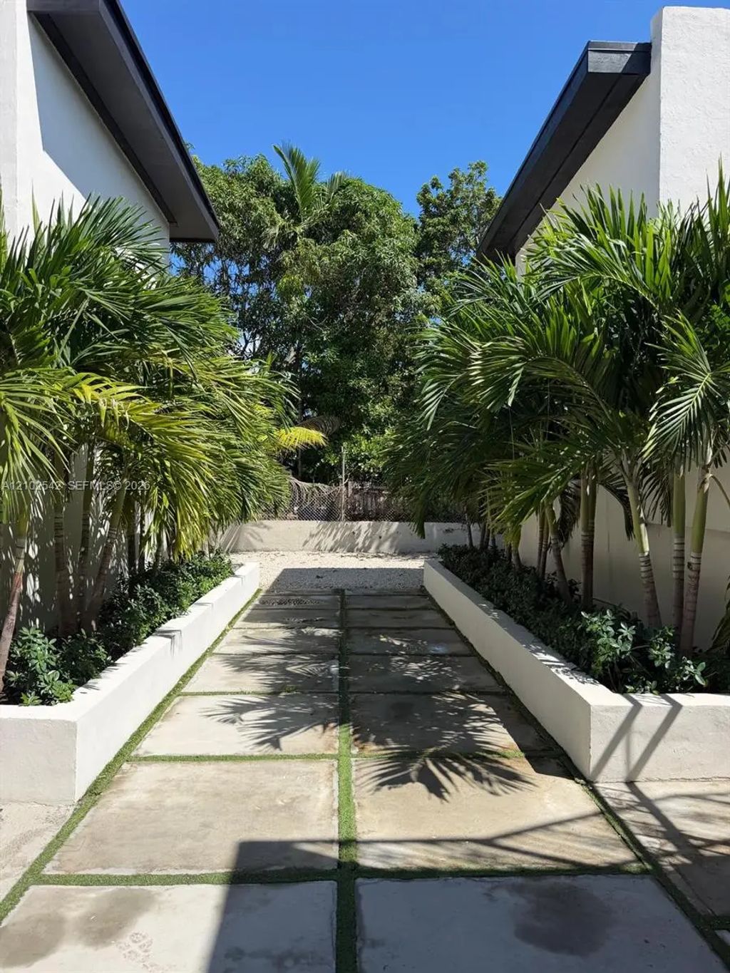 7521 Ne 2nd Court #2, Miami