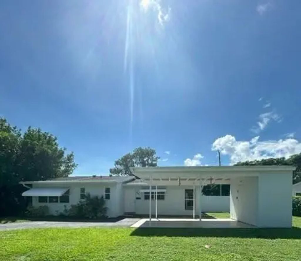 841 Cinnamon Road, North Palm Beach