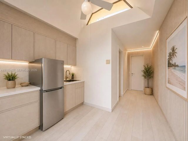 2 of 10 - 20191 E Country Club Drive #ca33, Aventura, FL