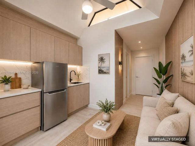 3 of 10 - 20191 E Country Club Drive #ca33, Aventura, FL