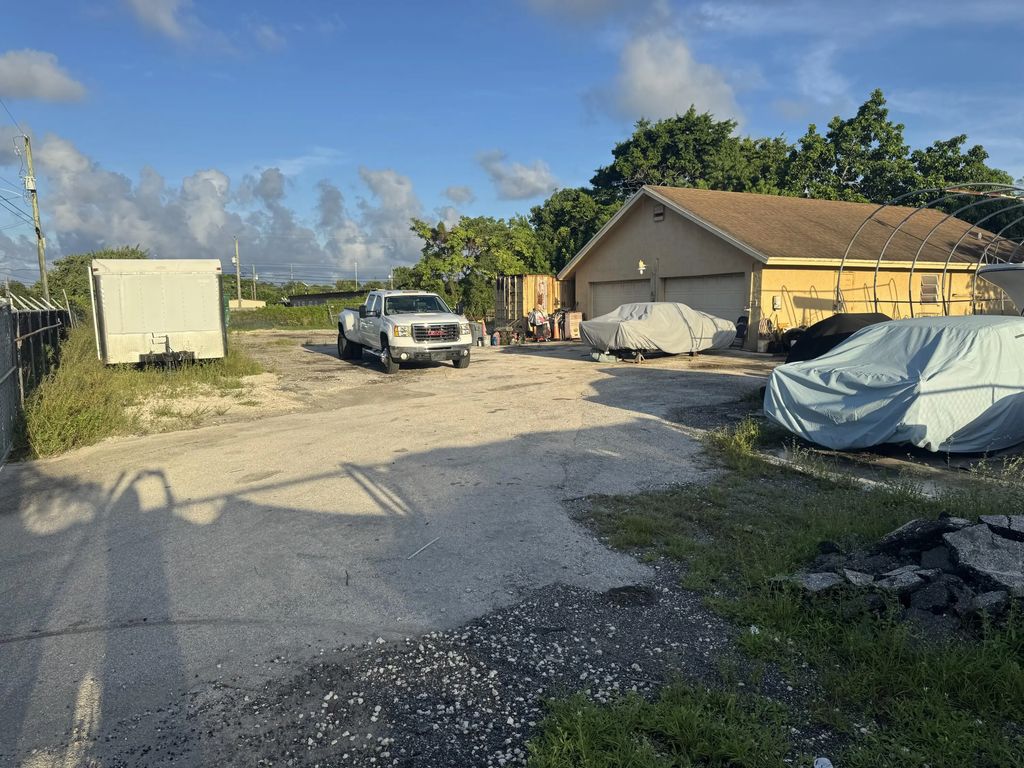 230 Sw 7th Court, Deerfield Beach