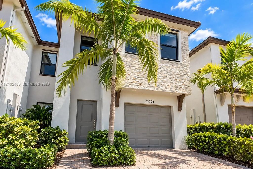25303 Sw 107th Court, Homestead
