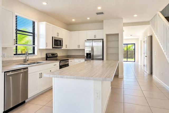3 of 5 - 25303 Sw 107th Court, Homestead, FL