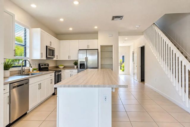 5 of 5 - 25303 Sw 107th Court, Homestead, FL