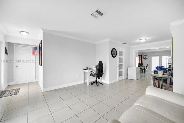 5 of 29 - 1271 W 79th Street, Hialeah, FL