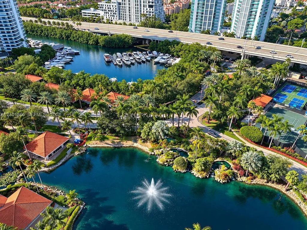 19101 Ne 36th Court #2406, Aventura
