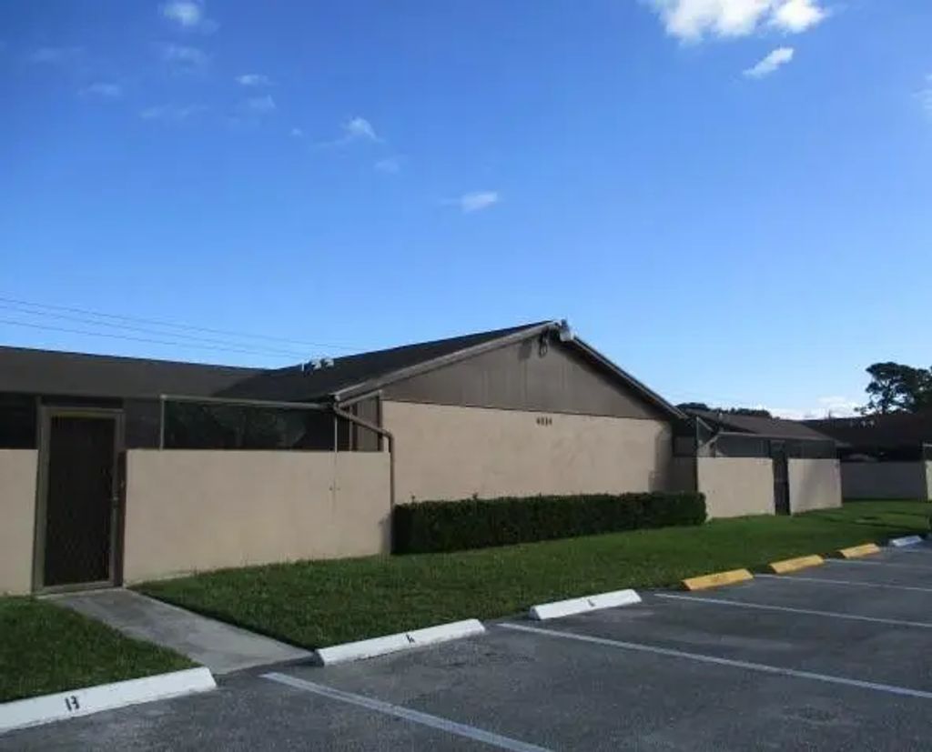 4814 Sunny Palm Circle #b, West Palm Beach