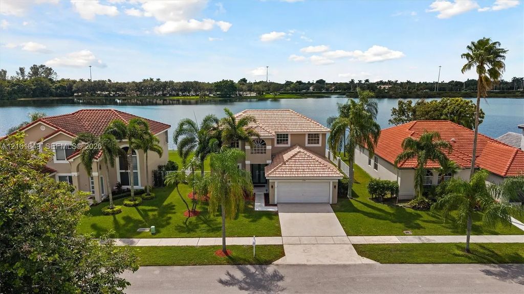 17426 Nw 7th Street, Pembroke Pines