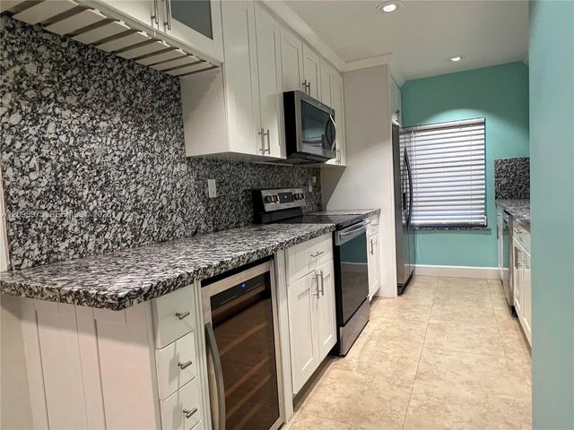 3 of 16 - 14113 Sw 55th Street, Miami, FL