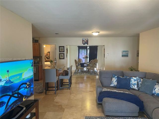 3 of 21 - 14370 Sw 155th Terrace, Miami, FL