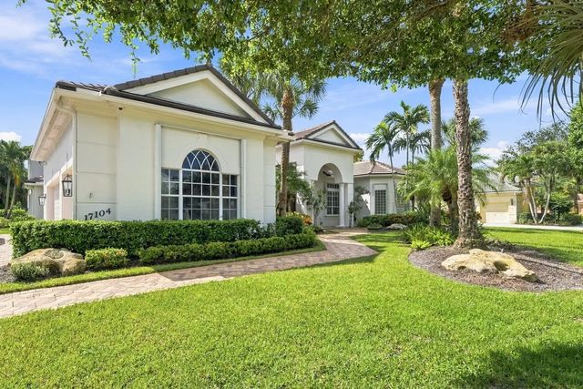 4 of 65 - 17104 Gulf Pine Circle, Wellington, FL