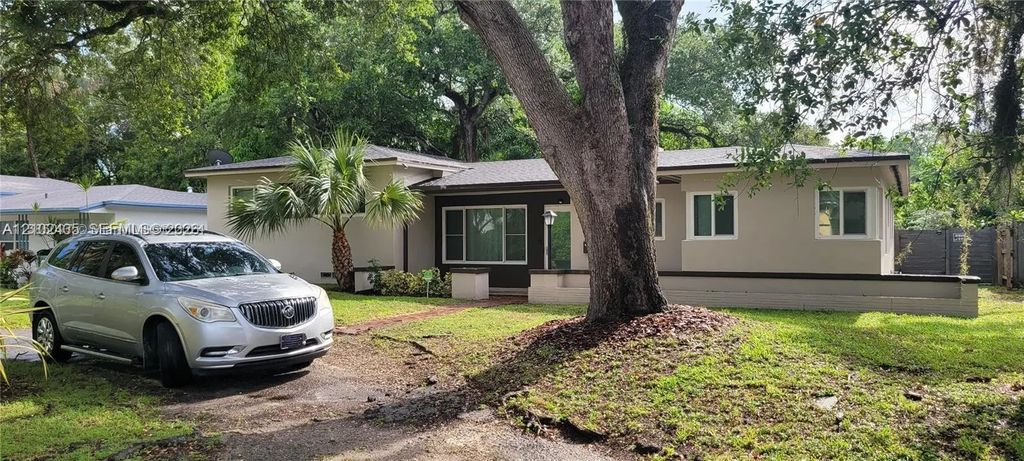 15110 Ne 9th Court, North Miami Beach