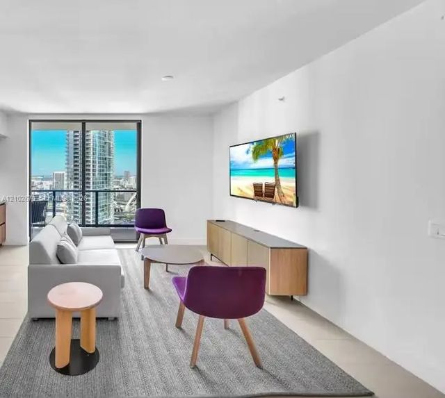 2 of 37 - 159 Ne 6th Street #3202, Miami, FL
