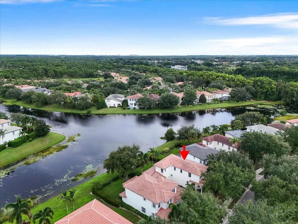 651 Castle Drive, Palm Beach Gardens