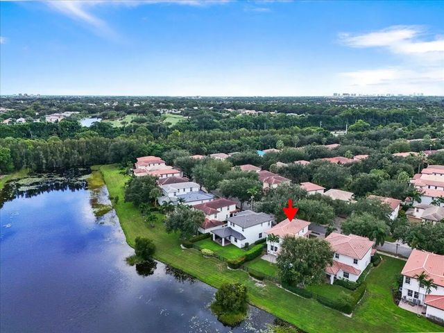 2 of 47 - 651 Castle Drive, Palm Beach Gardens, FL