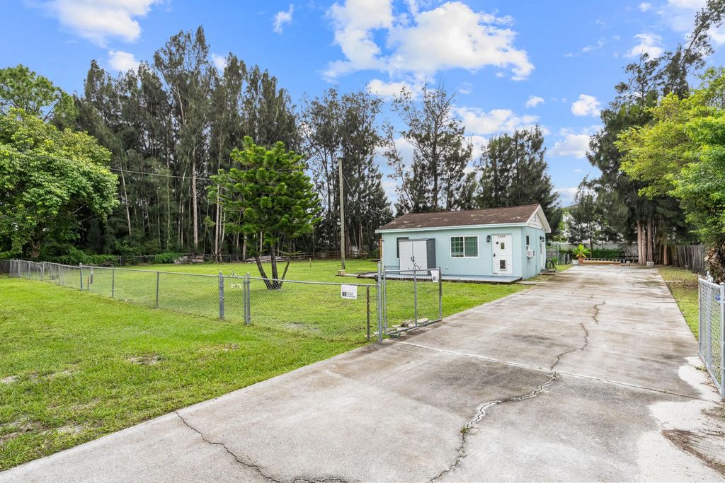 6368 Bishoff Road, West Palm Beach