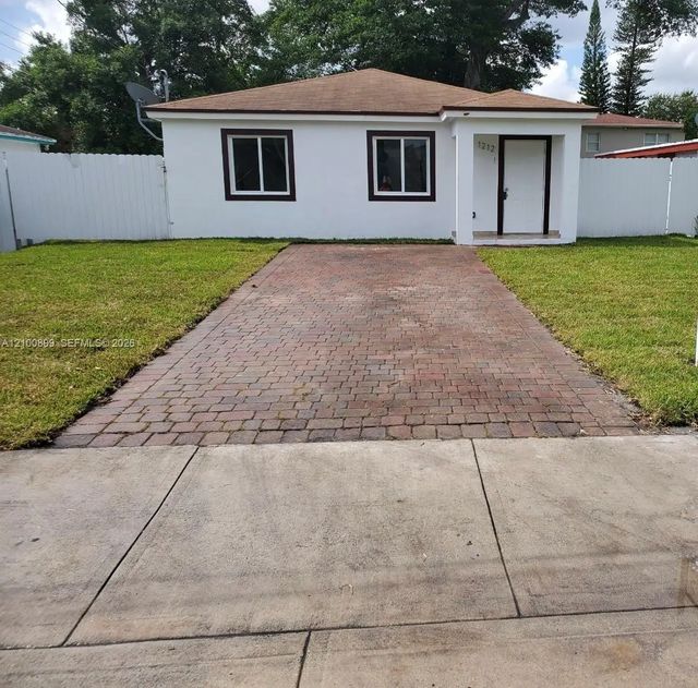 2 of 7 - 1212 Nw 71st Street, Miami, FL