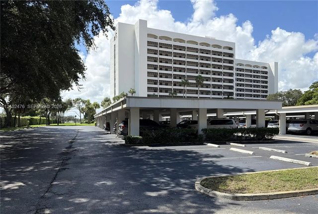 2 of 34 - 356 Golfview Road #305, North Palm Beach, FL