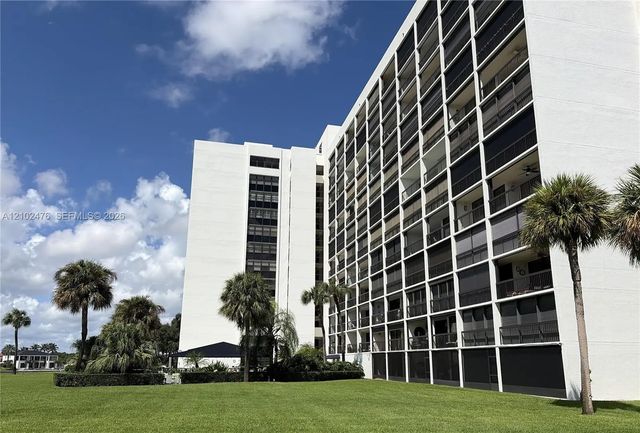 4 of 34 - 356 Golfview Road #305, North Palm Beach, FL