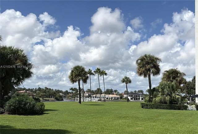 5 of 34 - 356 Golfview Road #305, North Palm Beach, FL