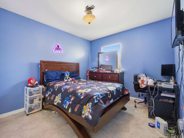 2 of 26 - 113 Se 3rd Avenue, Boynton Beach, FL