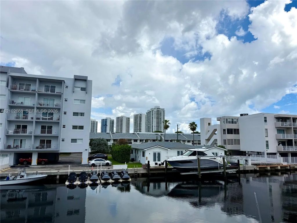 3665 Ne 167th Street #204, North Miami Beach