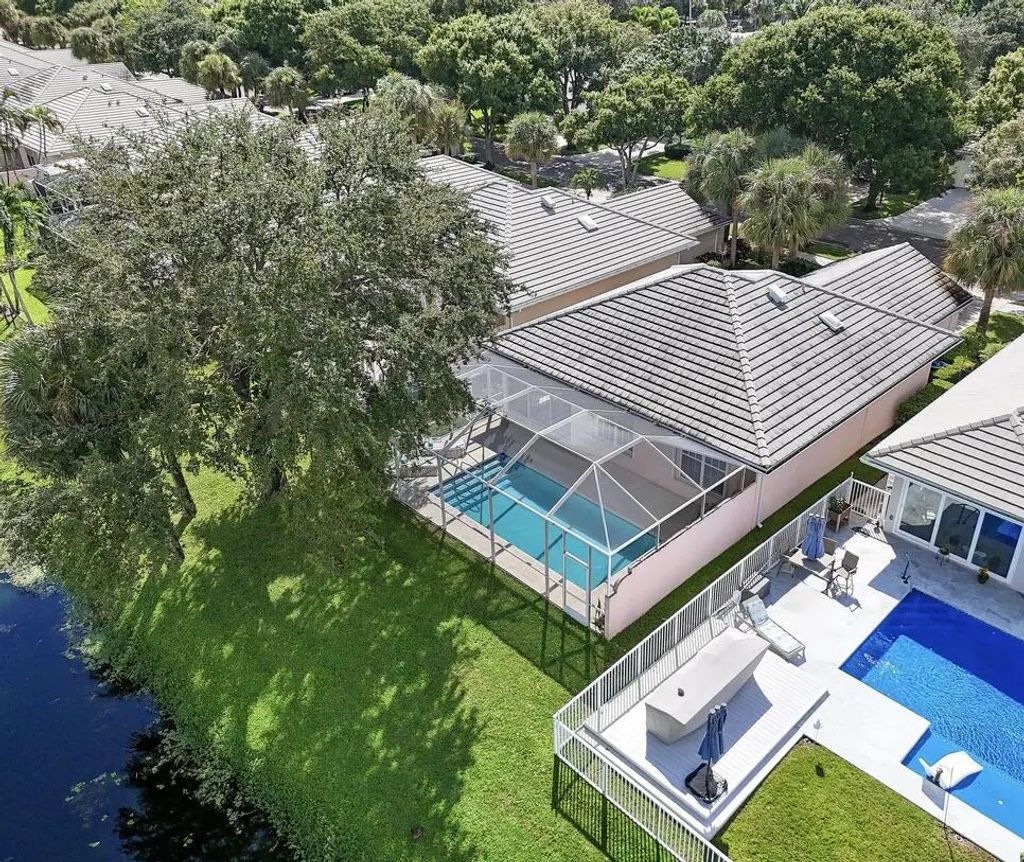 1081 Bedford Avenue, Palm Beach Gardens