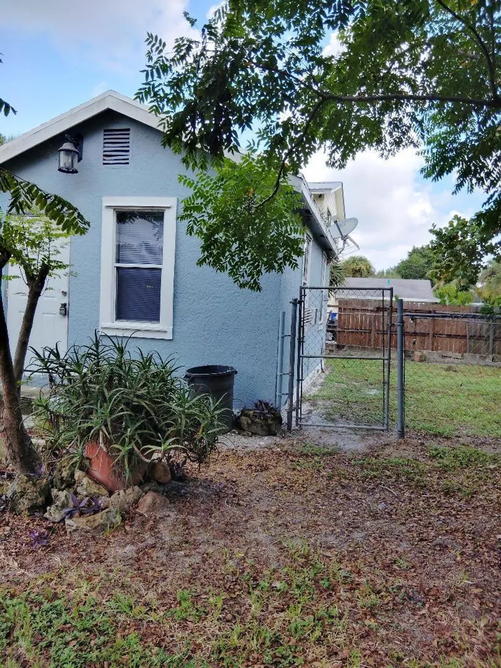 1831 Juno Road #apt. C, North Palm Beach
