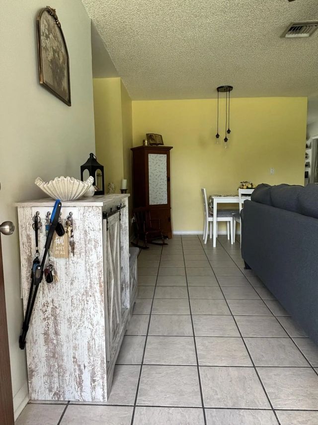 5 of 38 - 4553 Vespasian Court, Lake Worth, FL