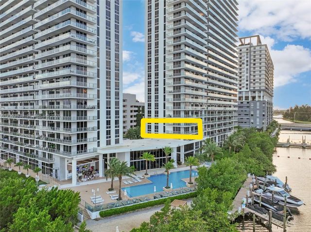 2 of 46 - 16385 Biscayne Boulevard #407, North Miami Beach, FL