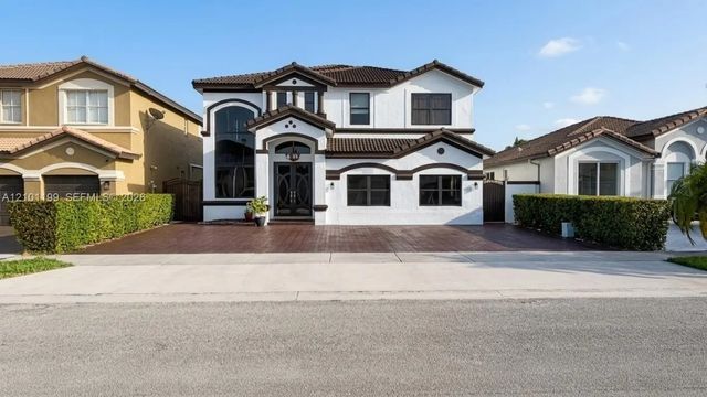 15350 Sw 11 Street, Miami