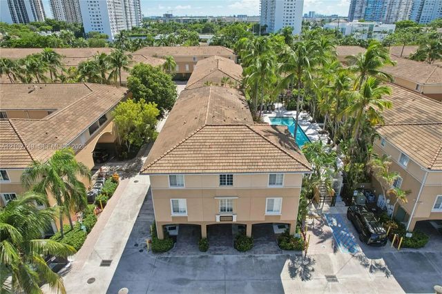2 of 27 - 2931 Ne 185th Street #1106, Aventura, FL