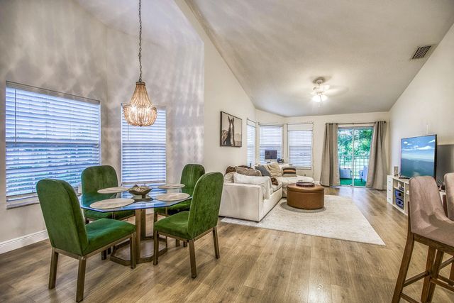 5 of 18 - 302 Muirfield Court #302a, Jupiter, FL