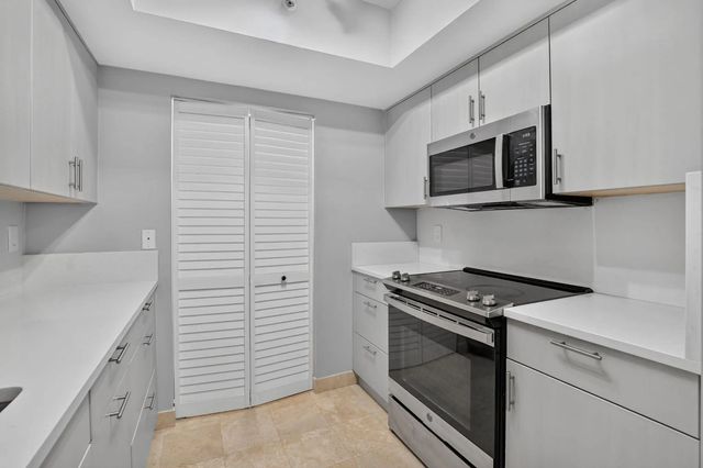 4 of 45 - 99 Se Mizner Boulevard #435, Boca Raton, FL