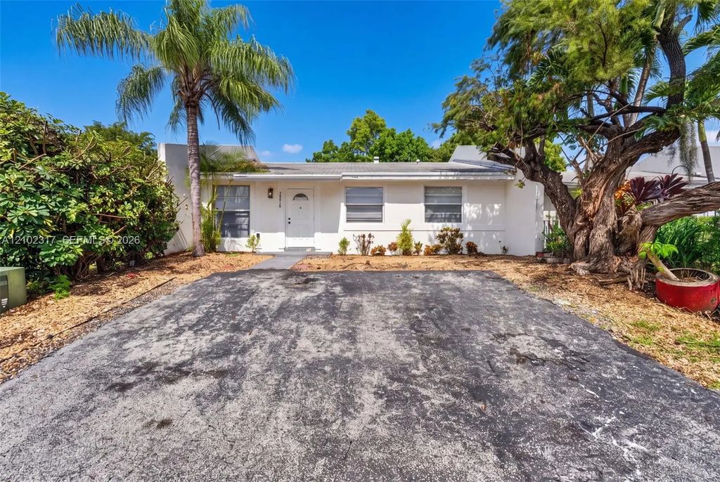 20816 Sw 103rd Place, Cutler Bay
