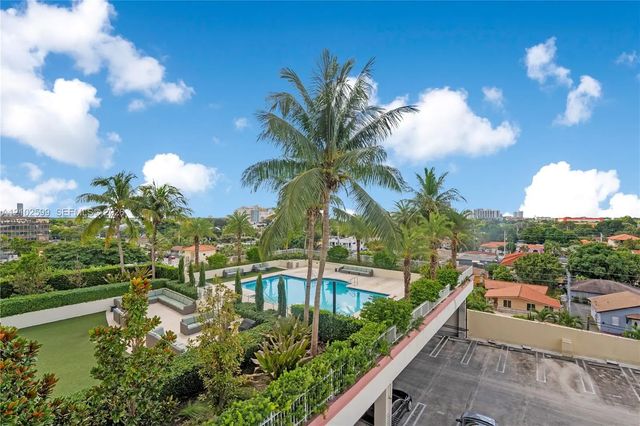 5 of 26 - 3000 Coral Way #606, Miami, FL