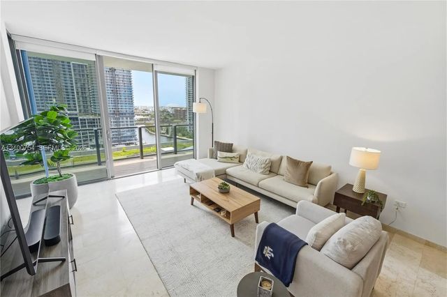 4 of 47 - 68 Se 6th Street #1106, Miami, FL