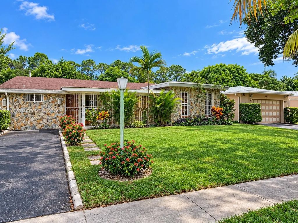 8218 Southampton Drive #a, Miramar