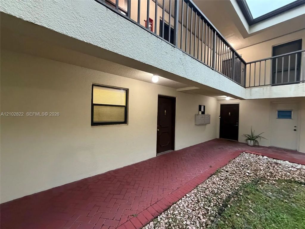 2300 S Cypress Bend Drive #102, Pompano Beach