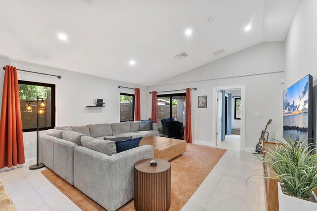 5 of 34 - 730 47th Street, West Palm Beach, FL